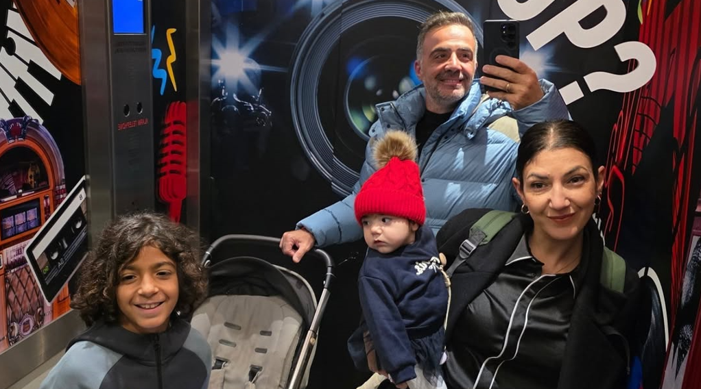 Μιχάλη Σοφοκλέους - Παναγιώτα Ιακώβου: Τα πρώτα γενέθλια της κόρης τους Δαυίνας [εικόνες]